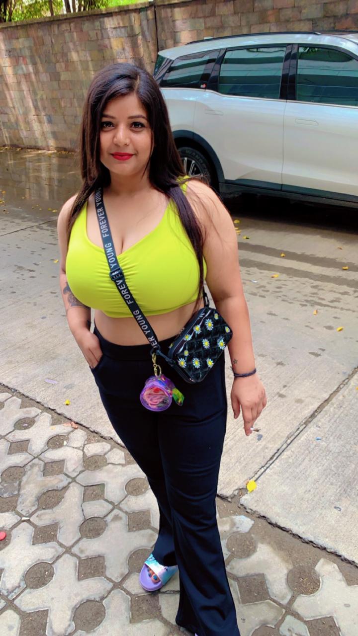 Noida Call Girl Cash On Delivery