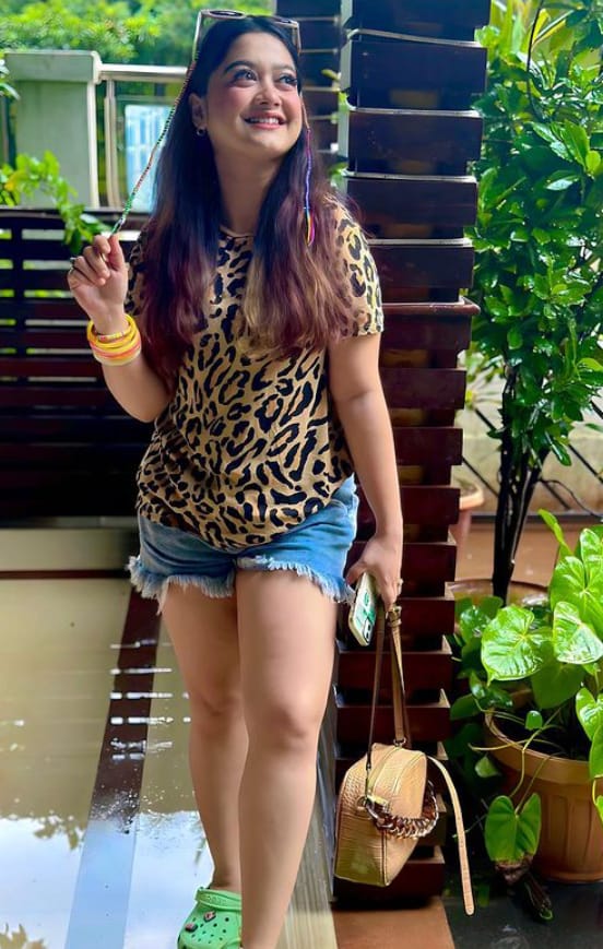 Noida Call Girl Cash On Delivery