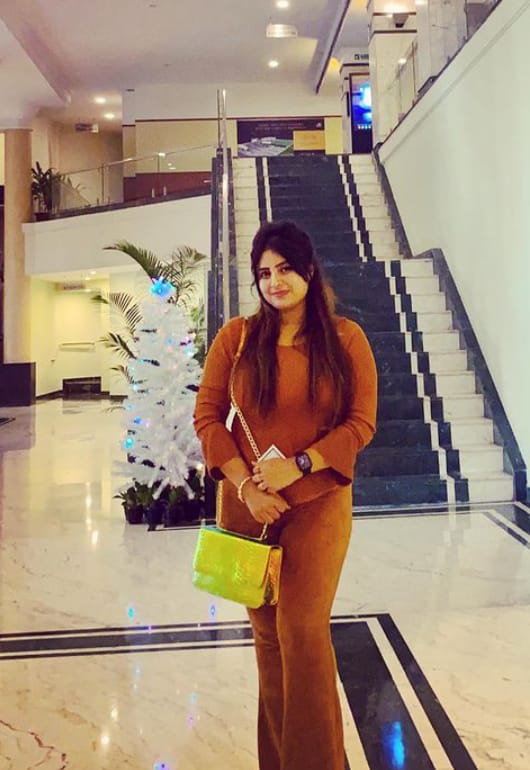 Noida Call Girl Cash On Delivery