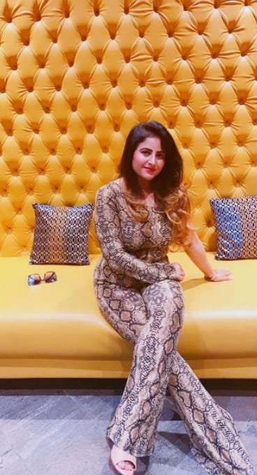 Noida Call Girl Cash On Delivery